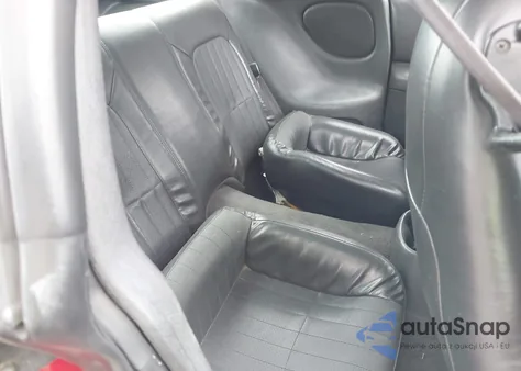 2001 Chevrolet Camaro Z28 z USA, uszkodzony, nr VIN 2G1FP22G212127255